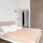 Sotiris House