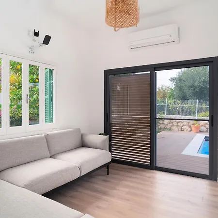 Sotiris House *