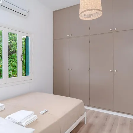 Sotiris House Kazaphani