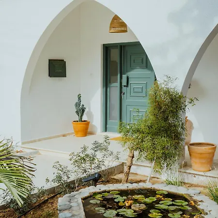 Sotiris House
